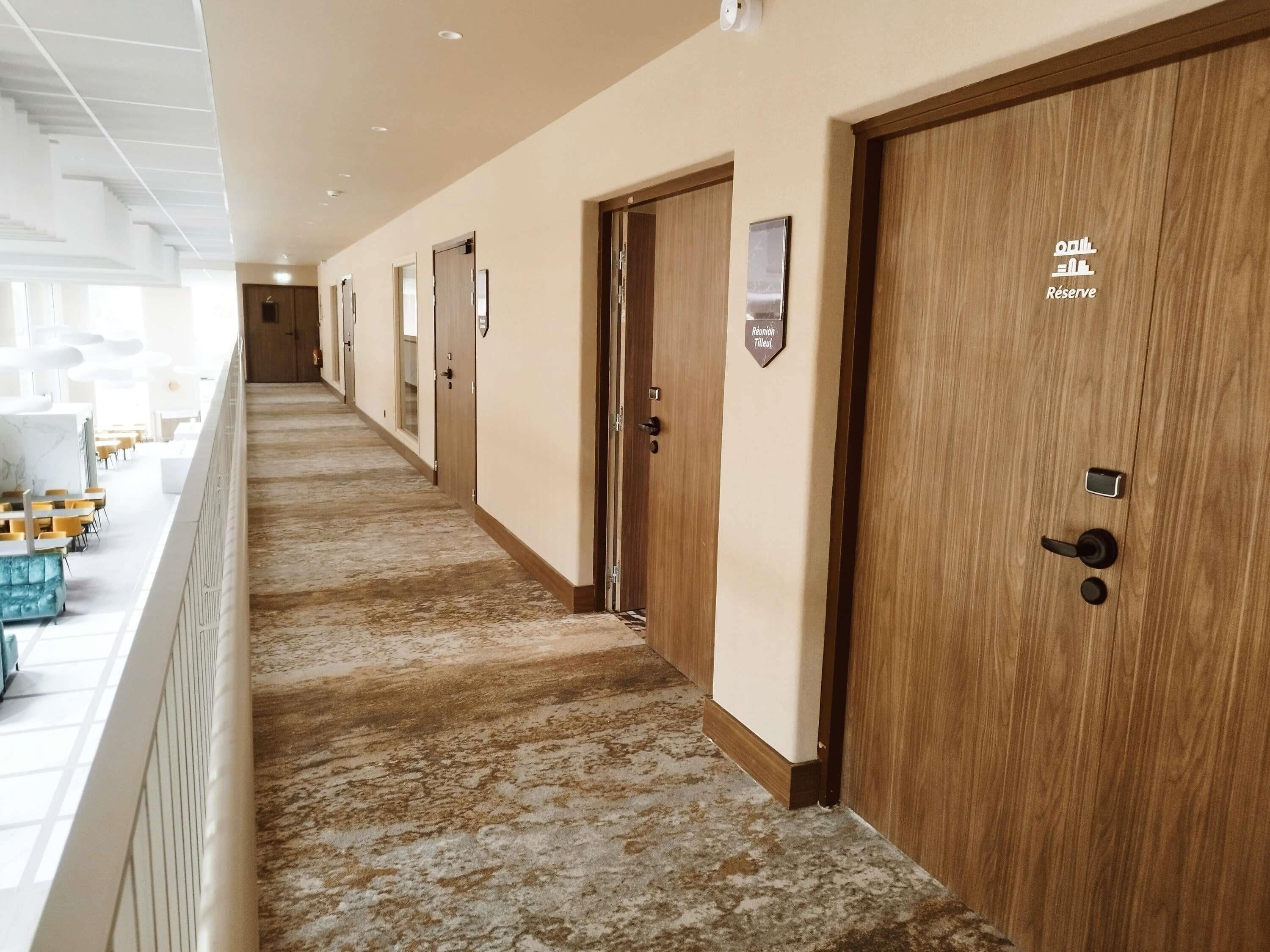 Meeting facility