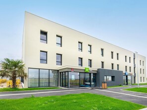 Exterior - Ibis Budget Morlaix (Morlaix)