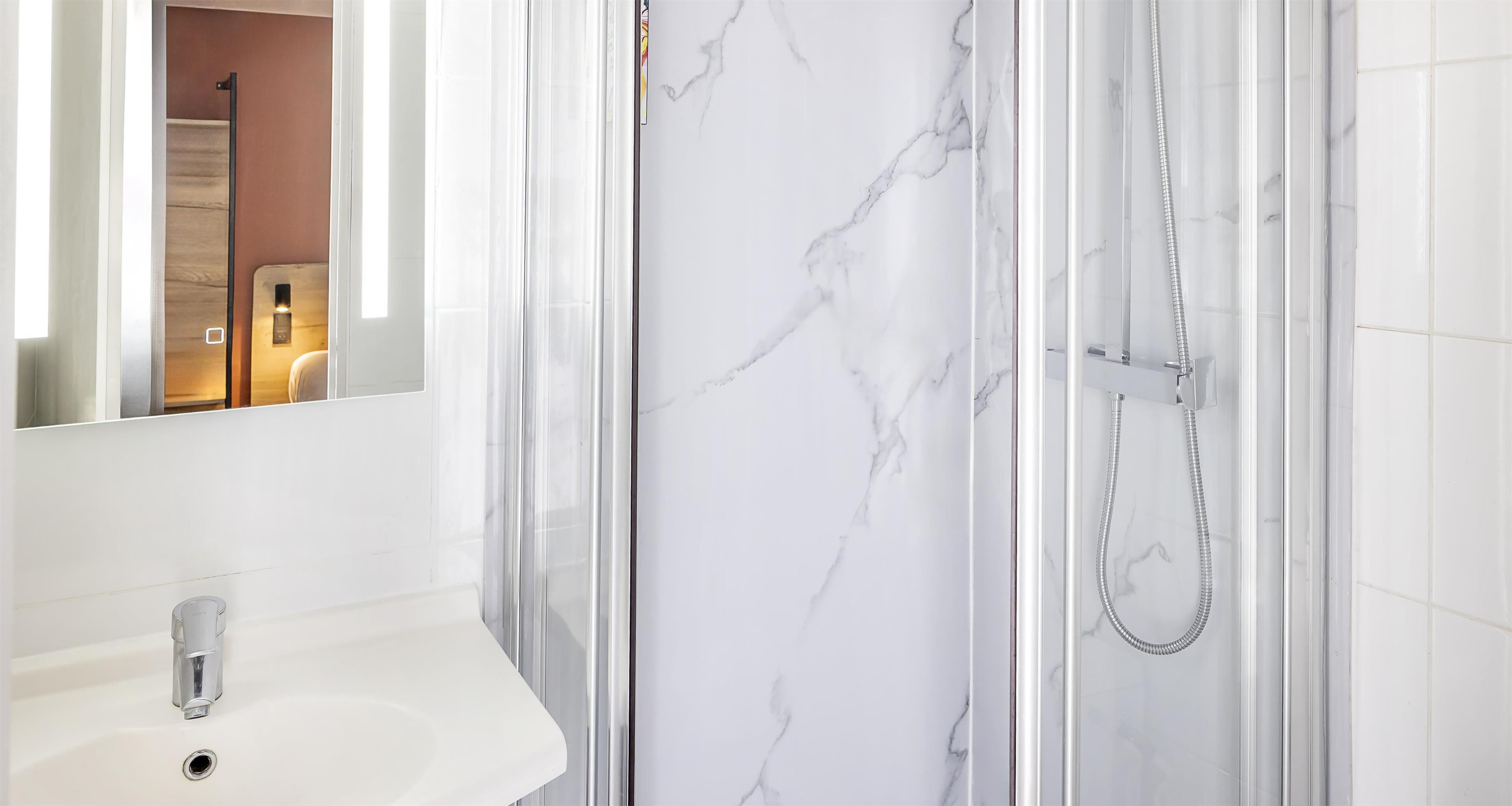 Foto - Sure Hotel by Best Western Nimes Est