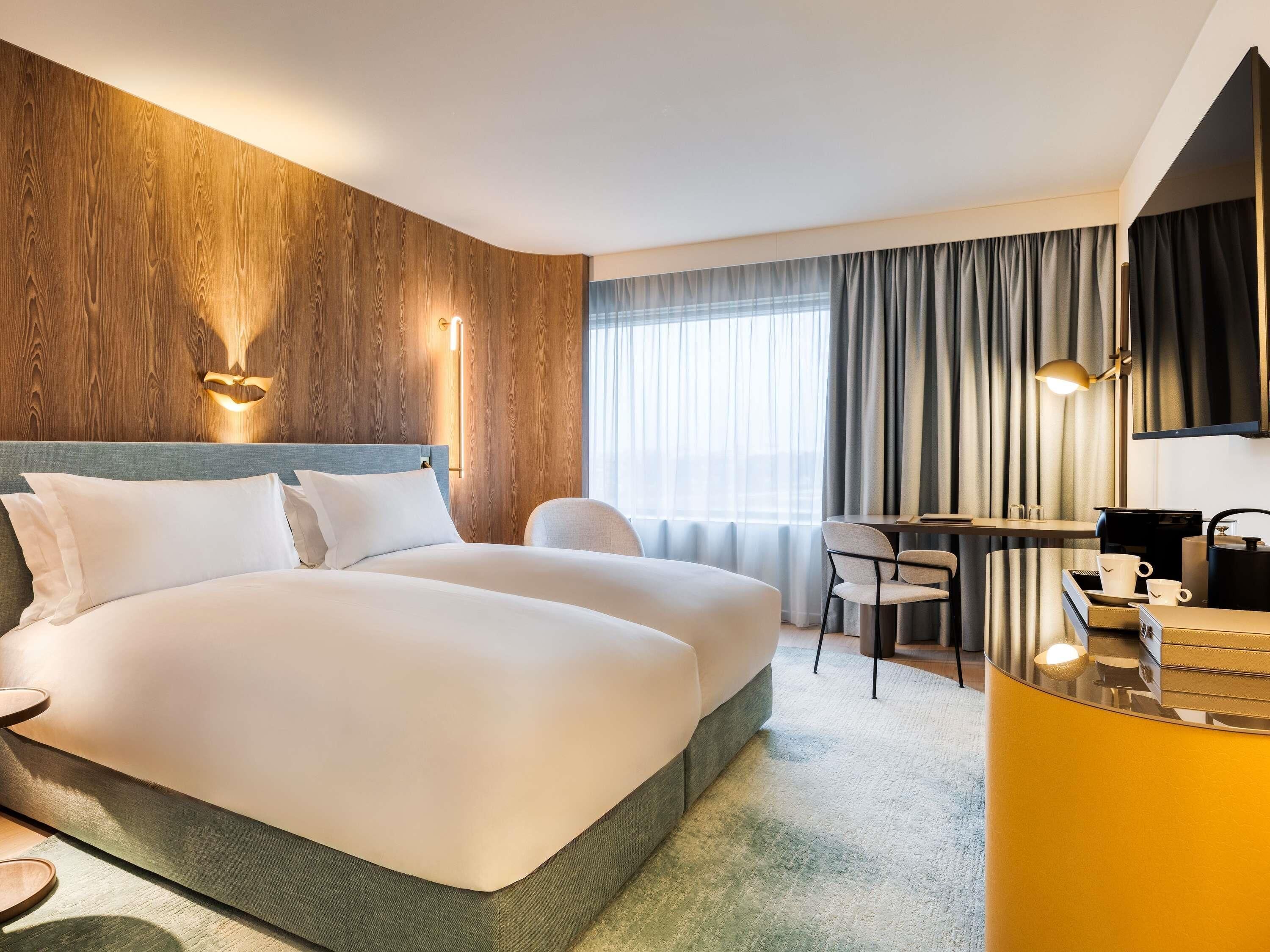 Habitación estándar, 2 camas individuales | Ropa de cama de alta calidad, minibar, caja fuerte
