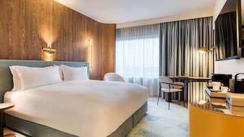 Standard Room, 1 Double Bed | Premium bedding, individually decorated, laptop workspace