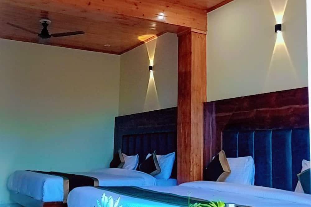 HOTEL THE PINE VILLA MUSSOORIE