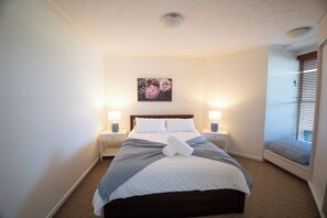 2 Schlafzimmer, Bügeleisen/Bügelbrett, kostenloses WLAN, Bettwäsche