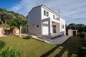 Exterior - Elegant cosy holiday house with garden (ZAKYNTHOS)