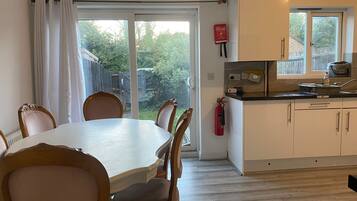 House | Dining