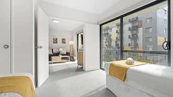 2 bedrooms, iron/ironing board, free WiFi, bed sheets