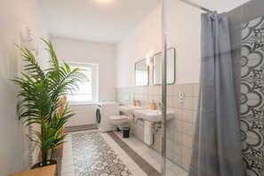 Haartrockner, Handtücher