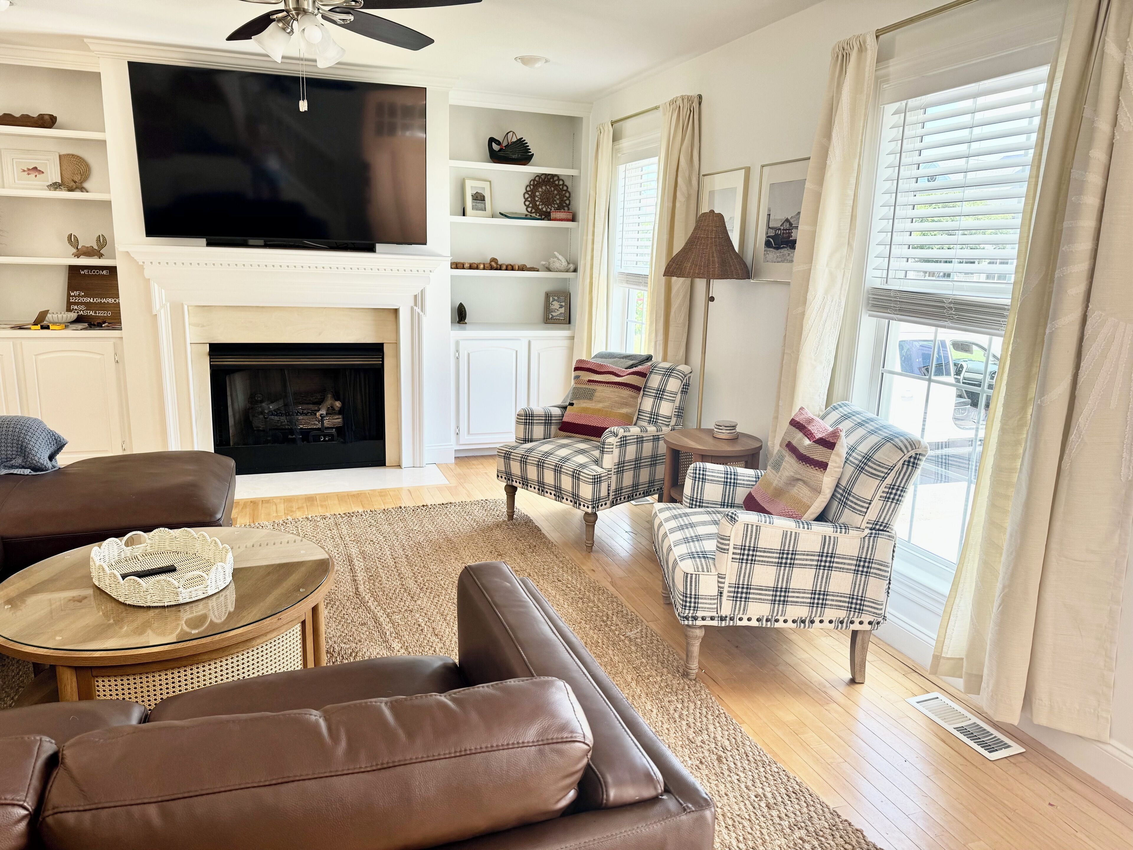 Cottage on Snug Harbor, minutes from O.C. beaches, Berlin, and Assateague. 