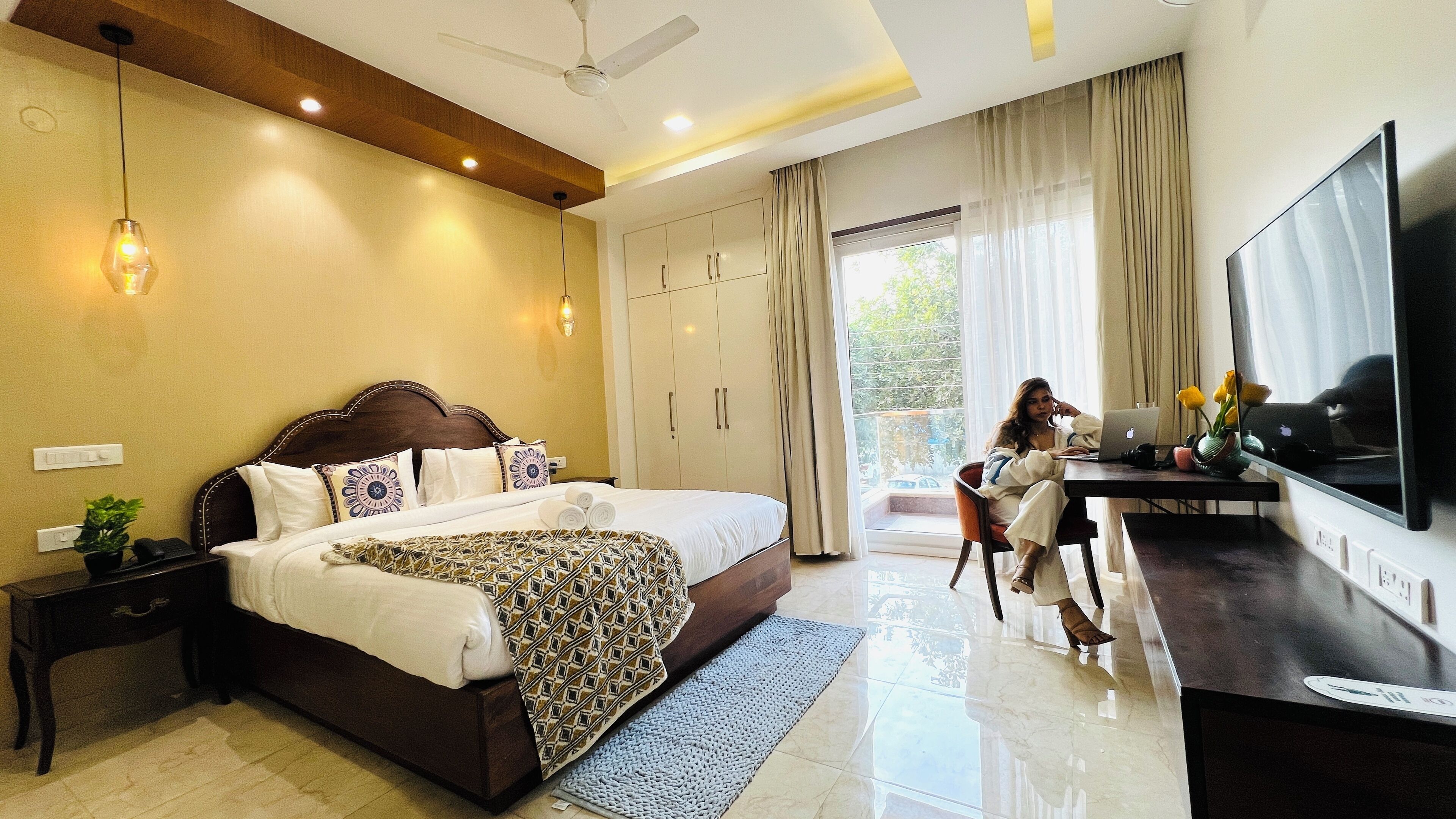 Appartamento Superior, 3 camere da letto | Una scrivania, postazione laptop, insonorizzazione, ferro/asse da stiro