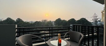 BluO Medicity - Hotel Gurgaon