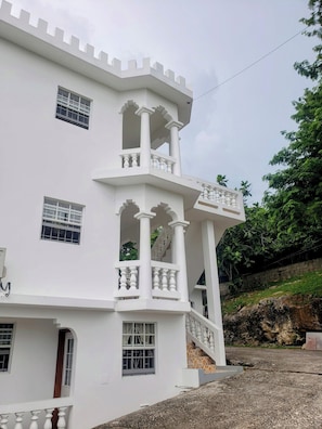 Exterior - Comfy Haven (Montego Bay)