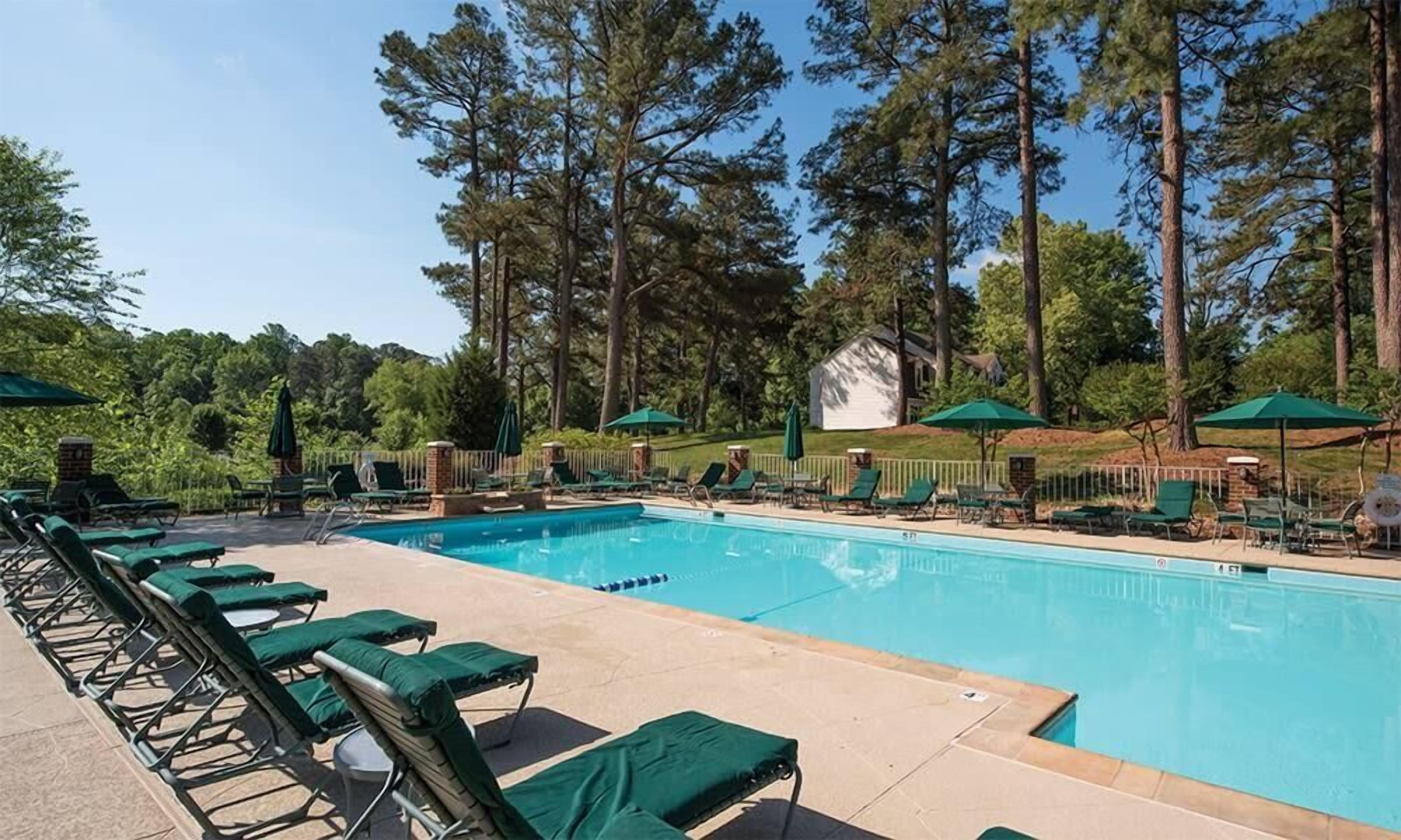 1br Deluxe Condo w/ Historic Spirit of Williamsburg!