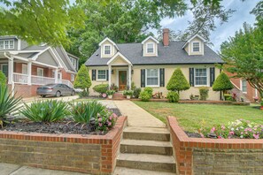House (4 Bedrooms) | Front of property