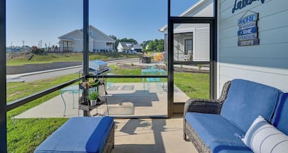 On-site Lake w/ Boat Ramp: Greenwood Retreat!