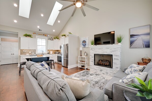 Cottage (2 Bedrooms) | Front of property