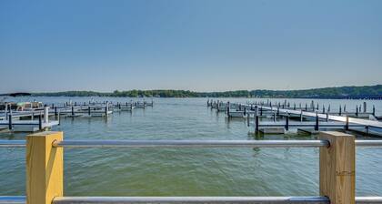 Lake Greenwood Getaway w/ On-site Boat Ramp!
