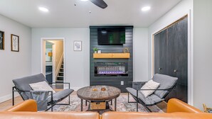 TV, fireplace - Arkdale Home w/ Fire Pit, 1 Mi to Castle Rock Lake (Friendship)