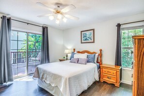 House (3 Bedrooms) | Interior - Lovely Mccormick Home in Savannah Lakes Village (McCormick)