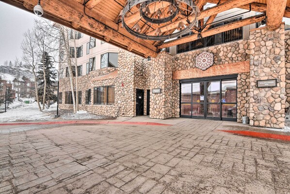 Apartment (0 Bedroom) | Interior - Crested Butte Studio w/ Hot Tub: Walk to Slopes! (Crested Butte)