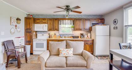 Lake of the Ozarks Cabin w/ Private Dock + Kayaks