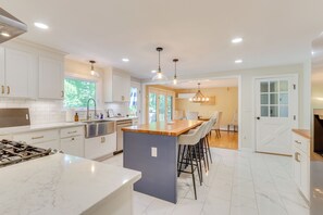 House (5 Bedrooms) | Interior - Spacious East Haddam Retreat w/ Private Pool! (East Haddam)