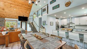 Nhà (3 Bedrooms) | Nội thất