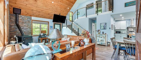 House (3 Bedrooms) | Front of property
