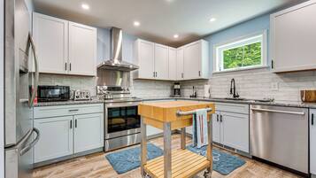 Nhà (3 Bedrooms) | Nội thất