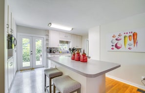 House (3 Bedrooms) | Interior - Pet-friendly Ocala Home w/ Pool & Fenced-in Yard! (Ocala)