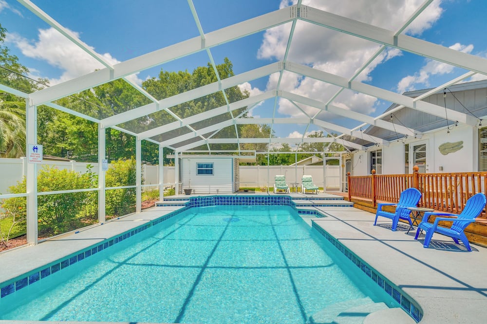 Ocala Retreat w/ Pool, Grill & Yard - Pets Welcome - Belleview, IL