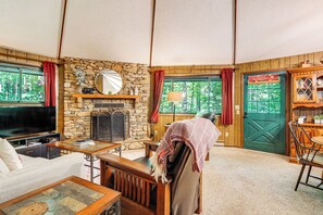 House (3 Bedrooms) | Interior - 'the Round House' - Treetop North Carolina Cabin! (Hendersonville)