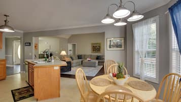 Casa (3 Bedrooms) | Parte interna