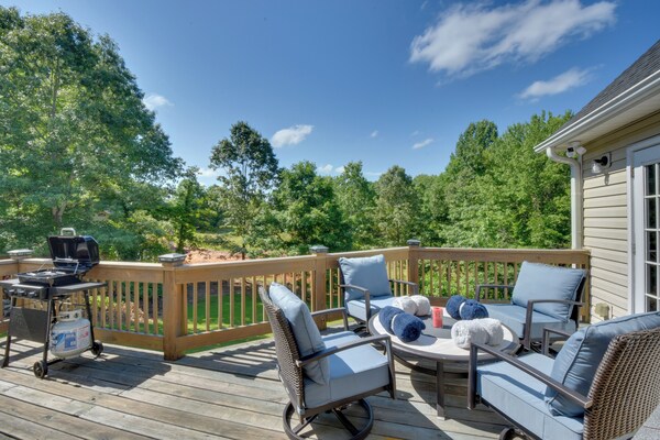 Cleveland Retreat W/ Deck: 2 Mi To Winery! - Clermont, GA