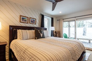 2 bedrooms, iron/ironing board, free WiFi, bed sheets - Ridge Condo 2639 - Pet Friendly and Elkhorn Golf, Tennis, Hot Tub (Sun Valley)