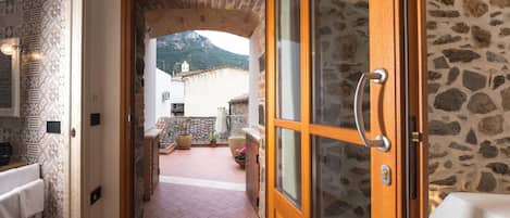 Chambre Double | Terrasse/Patio