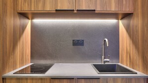 Espresso maker, coffee/tea maker, fridge, microwave - Maison du Moulin Vert (Paris)