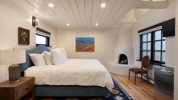 1 habitación, tabla de planchar con plancha, cuna de viaje y wifi
