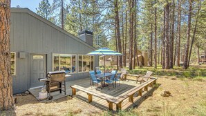 Unclassified image, 3 of 44, button - AC, Pet friendly, family friendly, great location! (Sunriver)