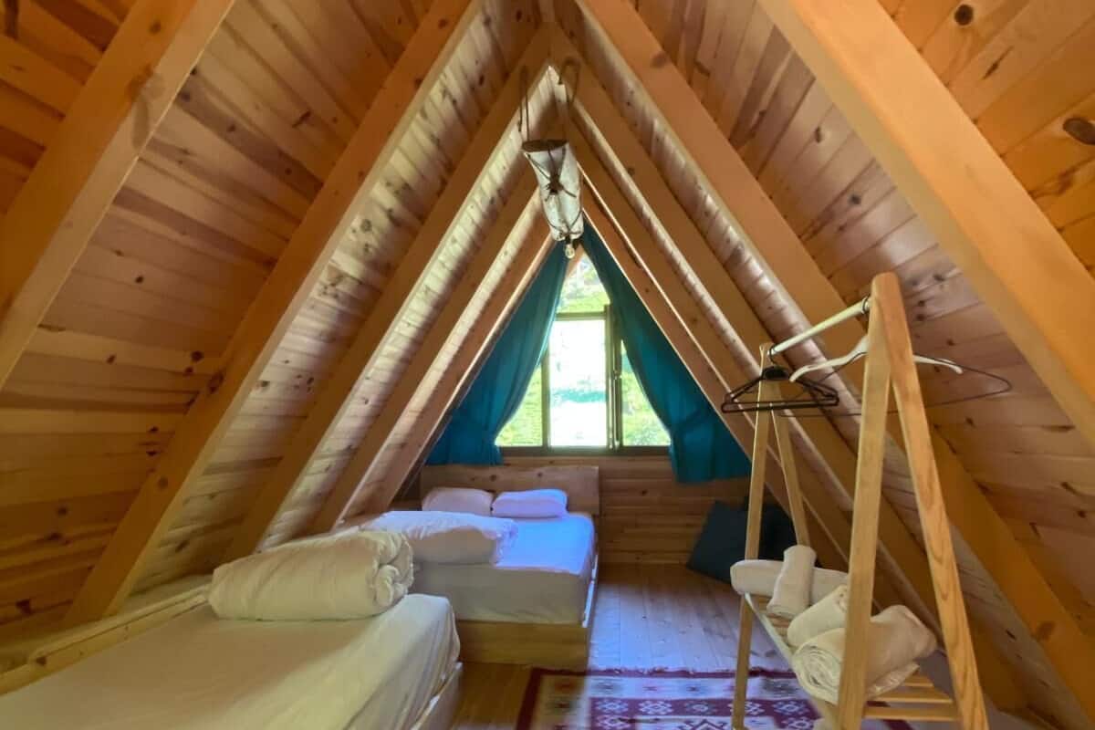 1 chambre, fer et planche à repasser, Wi-Fi gratuit