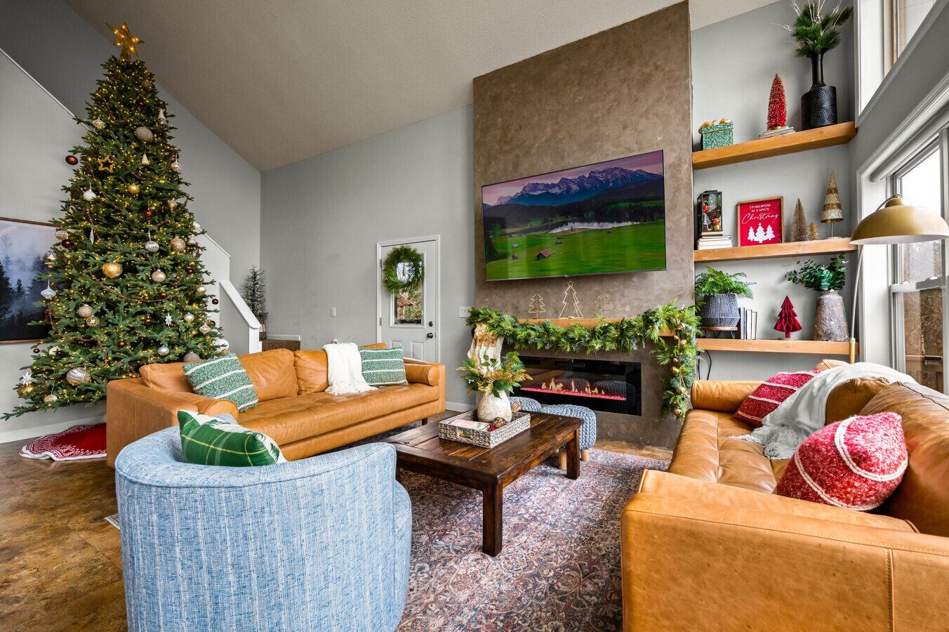 智能電視、壁爐、足球機、乒乓球設施