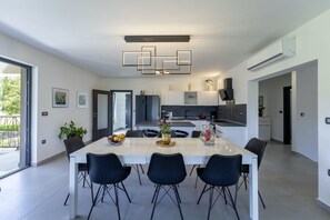 Dining - Villa Milena in Blaškovići  - Haus für 8 Personen (Blaškovići)