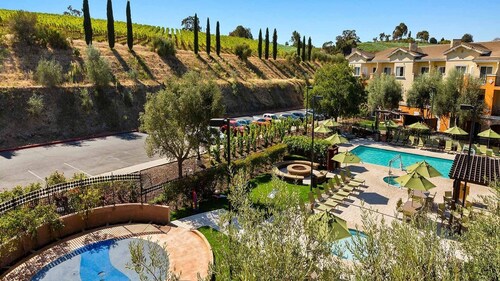 Romantic Studio in Napa- Wine Country Getaway
