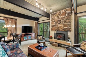 Televisión, chimenea