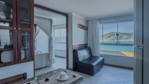 豪華公寓, 海景 | 低過敏寢具、舒適加層、遮光布/窗簾、免費無線上網