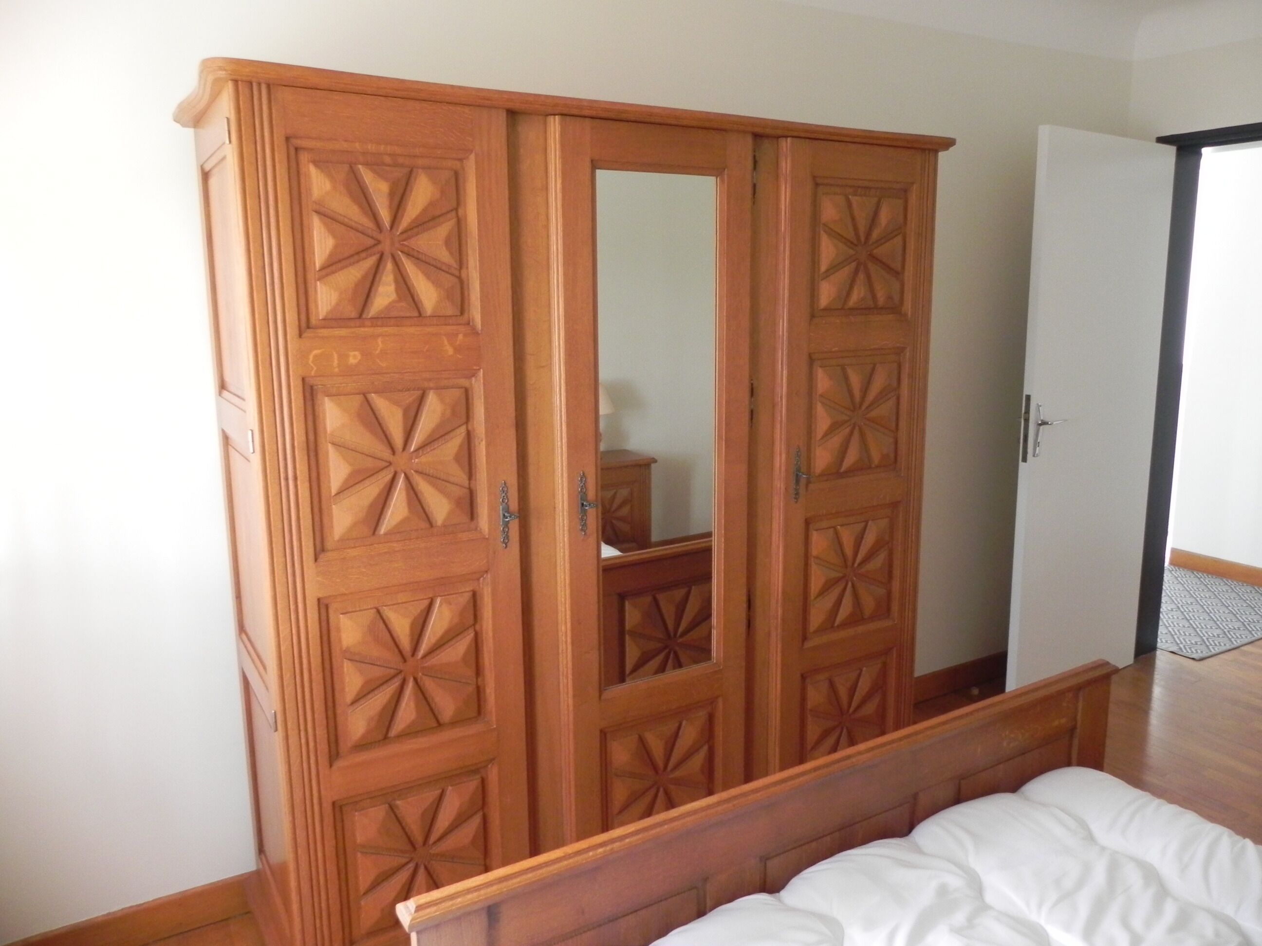 4 chambres, fer et planche à repasser, Wi-Fi