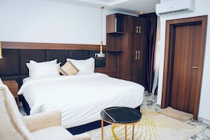 1 bedroom, soundproofing, free WiFi