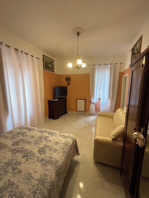 2 bedrooms, iron/ironing board, free WiFi, bed sheets - Appartamento Centro Città Vicino a Pompei/sorrento/capri/positano/amalfi (Castellammare di Stabia)