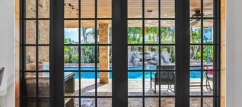 Sunny Paradise w Saltwater Pool + Hot Tub Grill in Fort Lauderdale, FL. Sawgrass