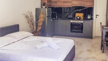 1 bedroom, blackout curtains, soundproofing, iron/ironing board
