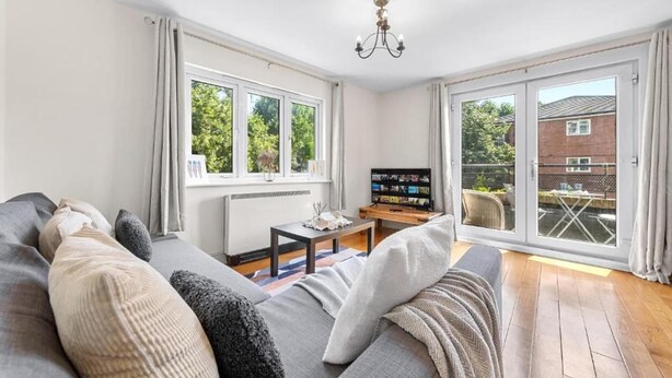 Leilighet | Oppholdsområde | TV